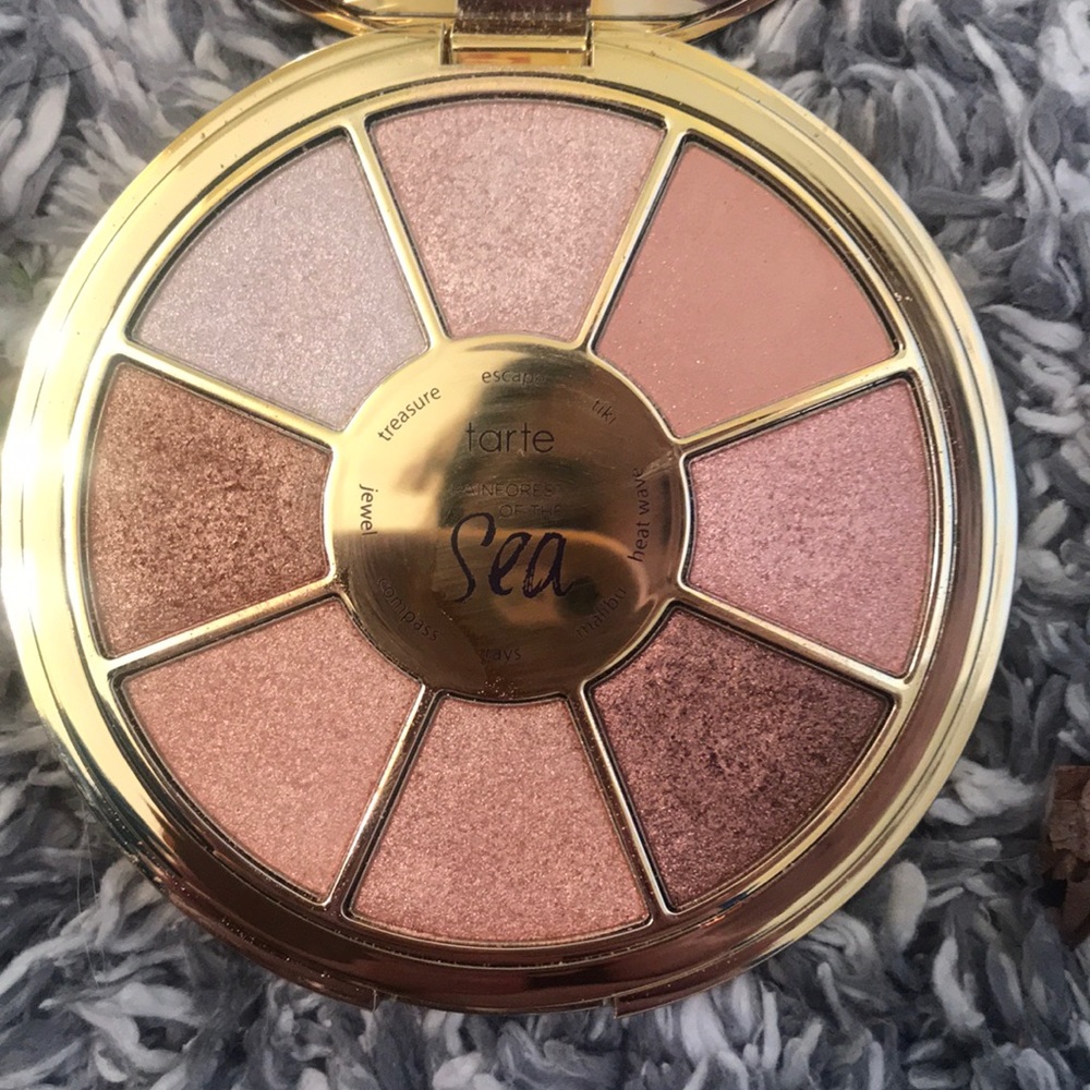 Tarte rain forest of the sea palette volume lll